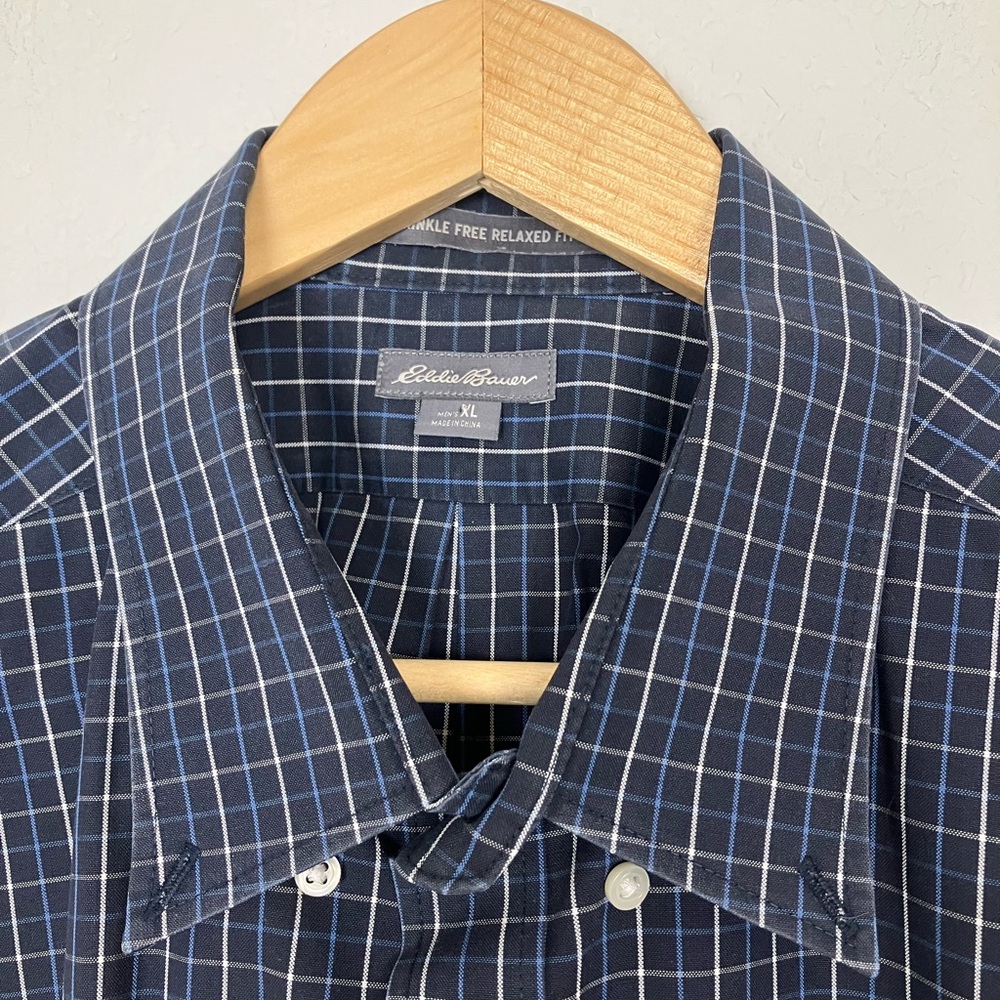 Eddie Bauer Men’s XL 100% Cotton Button Down Shirt Long Sleeve Blue Relaxed Fit